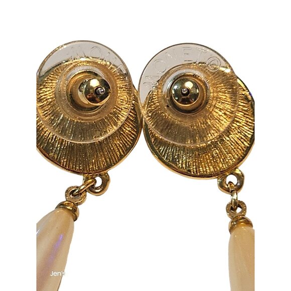 Monet Gold Tone Faux Pearl Drop Earrings Vintage - Picture 5 of 9